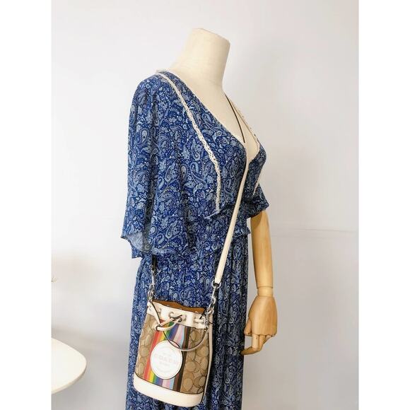 Coach CJ661 Mini Dempsey Bucket Bag In Signature Jacquard With Rainbow Stripe - Picture 7 of 7